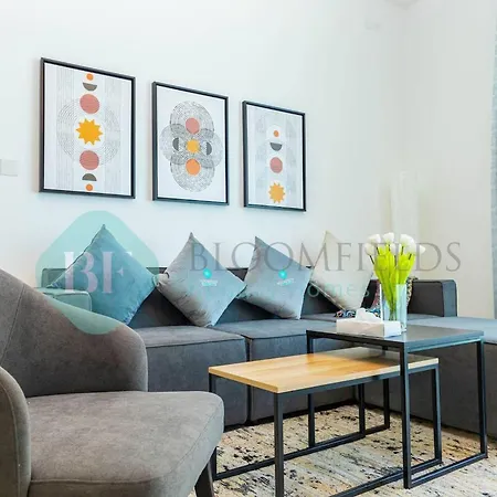 Appartamento Bloomfields 2Br Bridges Al Reem